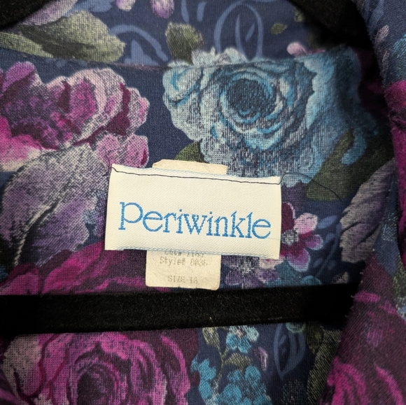 Periwinkle Made in USA Floral Shirt Dress Size 16 L/XL 3/4 Sleeve Button Front V - Picture 5 of 6